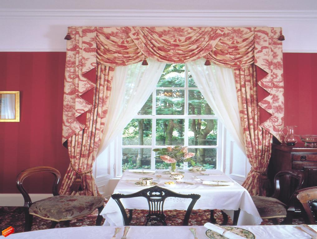 ポート・レーイシュ Ivyleigh House Bed & Breakfast エクステリア 写真